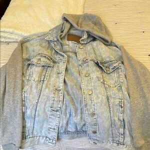 American Eagle Outfitters Light Blue Denim Jacket with Gray Hoodie